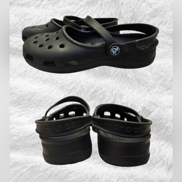 Crocs Shayna Mary Janes women’s, size 6, black - Picture 3 of 4